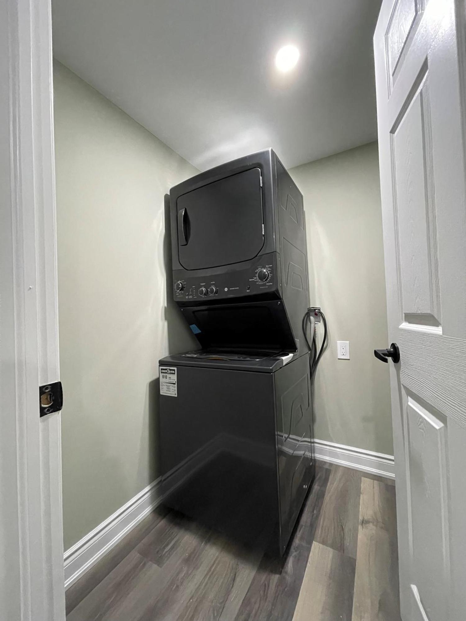 Niagara Falls Bnb 15 Mins Away From Falls Thorold Eksteriør billede