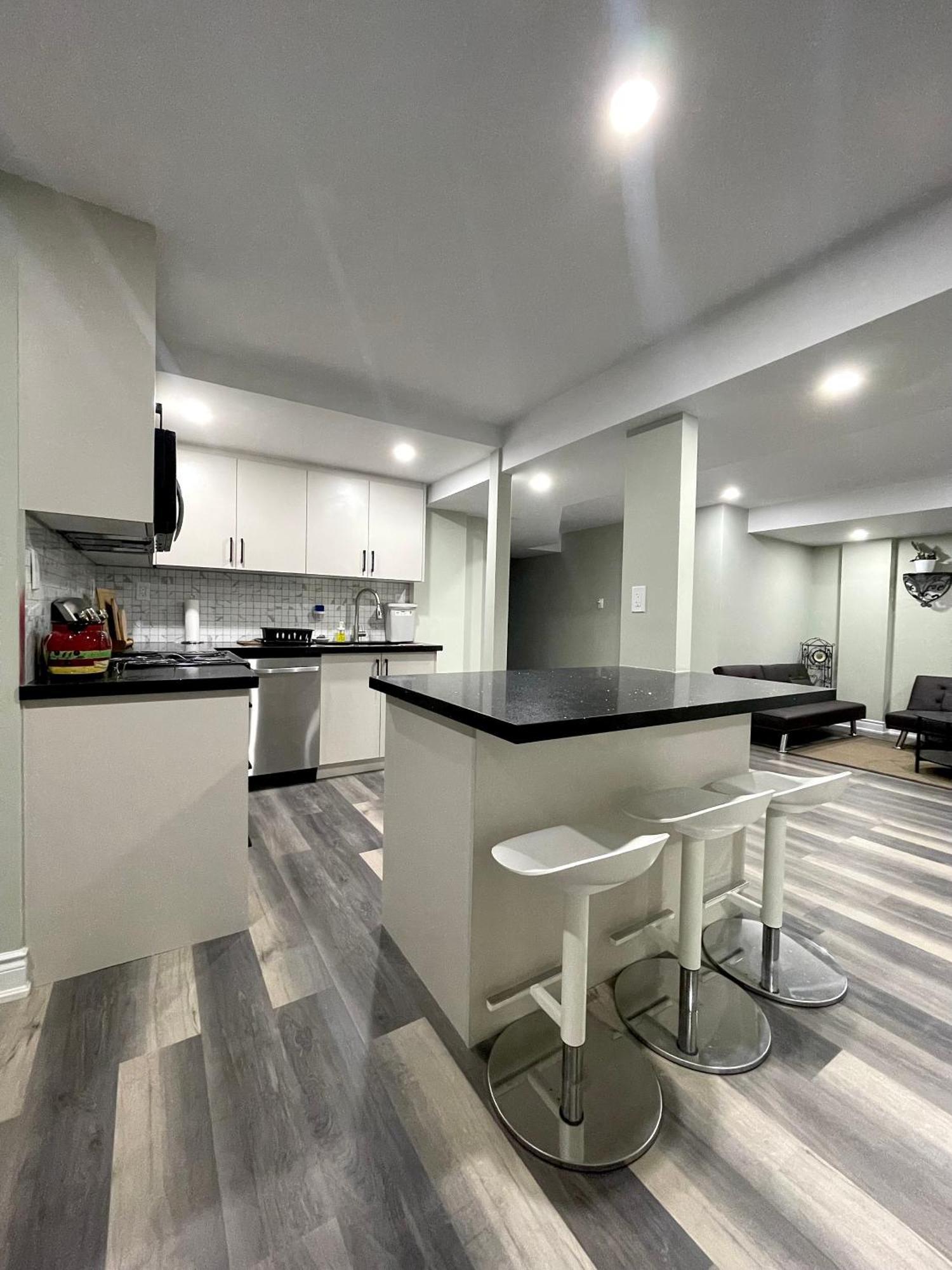 Niagara Falls Bnb 15 Mins Away From Falls Thorold Eksteriør billede