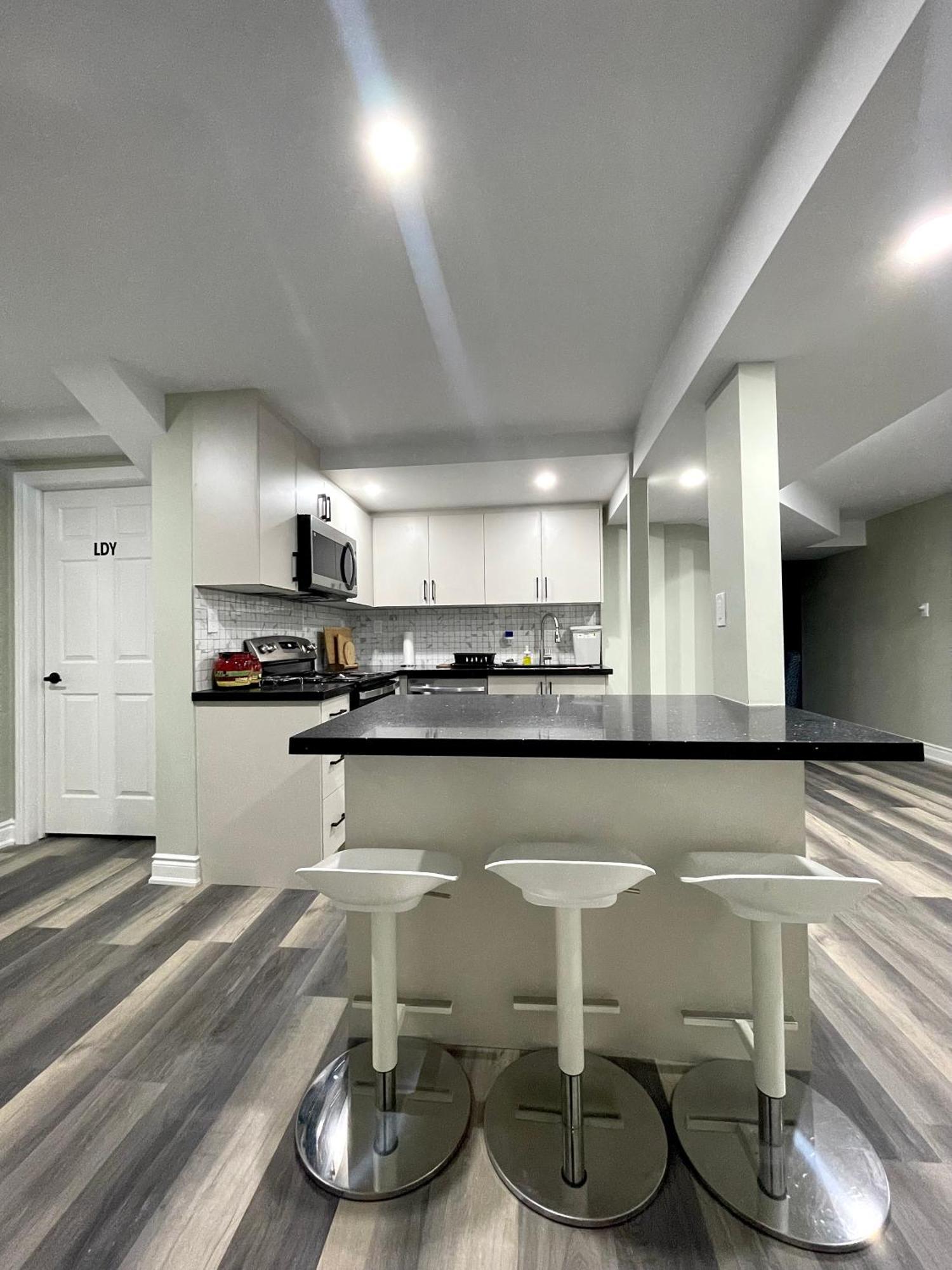 Niagara Falls Bnb 15 Mins Away From Falls Thorold Eksteriør billede